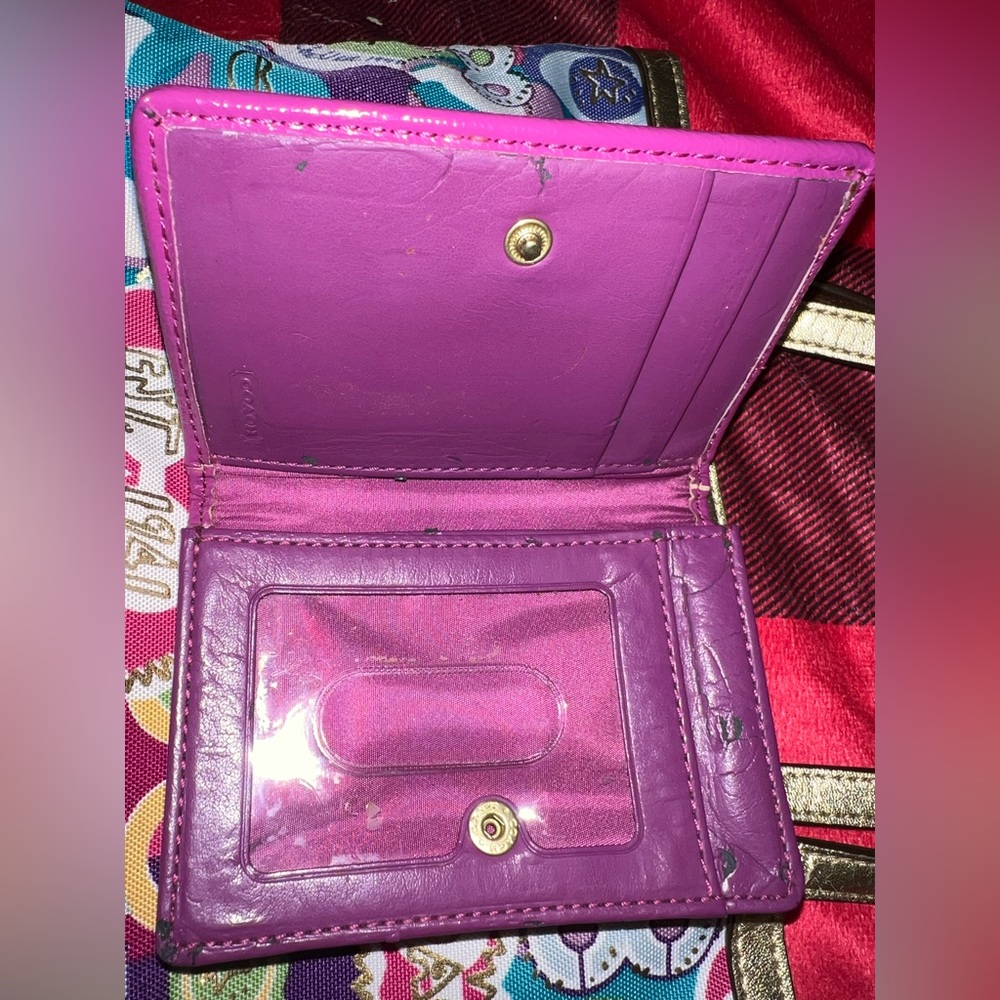 Matching Coach Poppy Purse, Wristlet, and wallet! With hang tag as well! - Picture 15 of 16